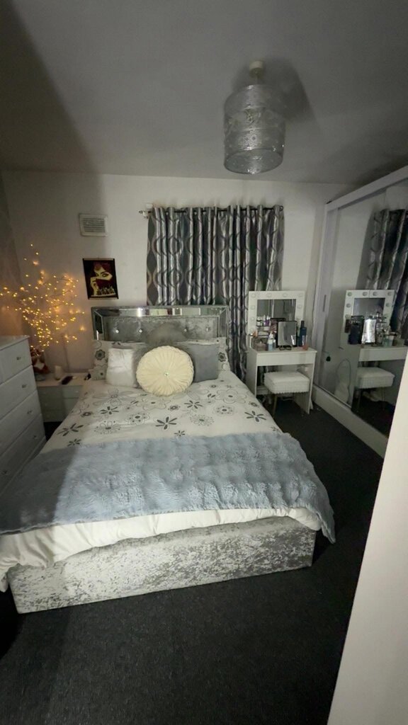 Photo 3 of Brierley Hill property