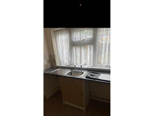 Photo 5 of Havant property