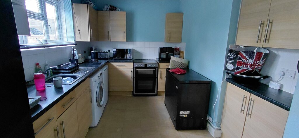 Photo 4 of Orpington property