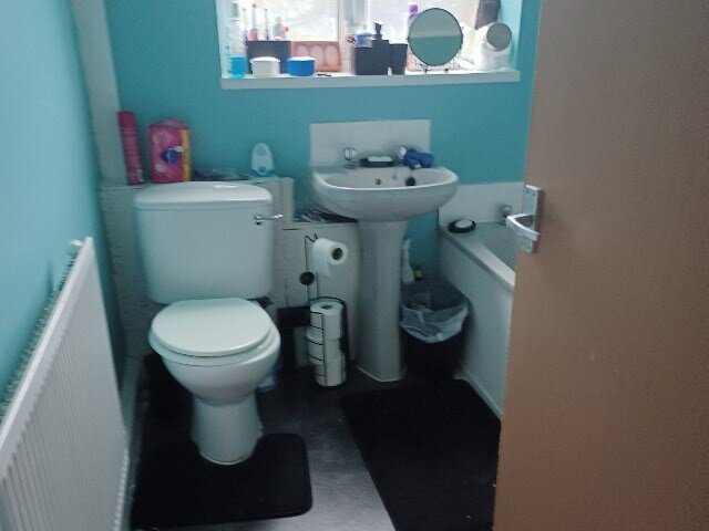Photo 5 of Manchester property