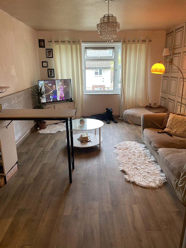 Photo 2 of Nottingham property