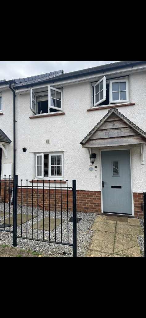 Photo 1 of Barton Seagrave property