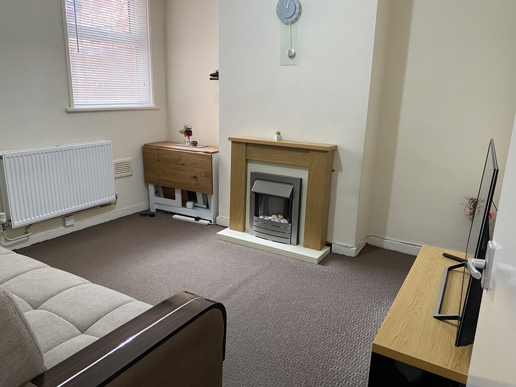 Photo 3 of Birmingham property