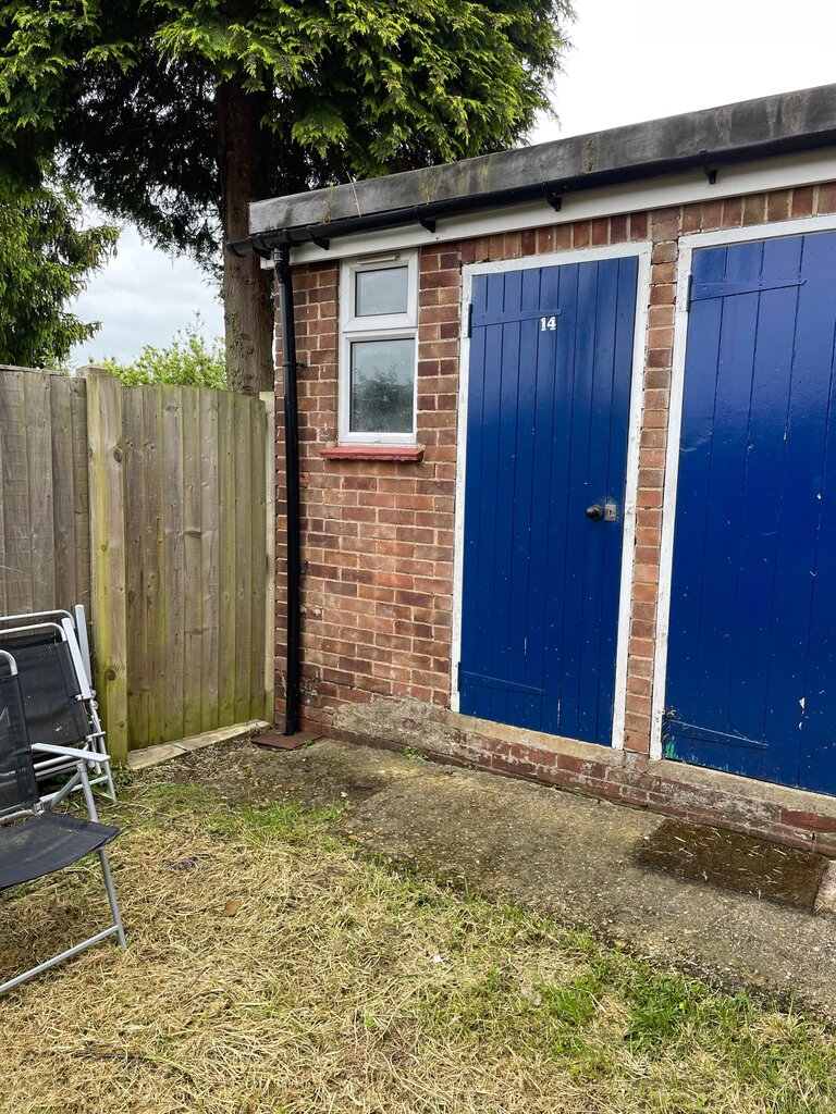 Photo 3 of Leighton Buzzard property