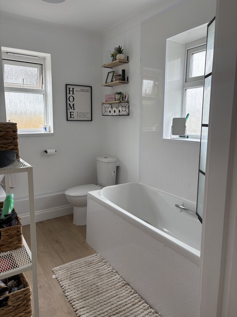 Photo 5 of Norwich property