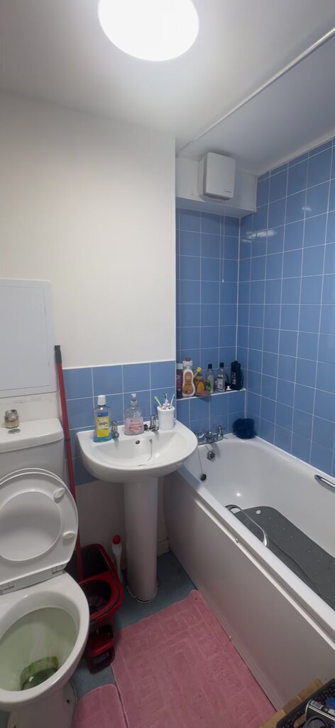 Photo 2 of Southend property