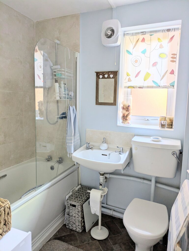 Photo 3 of Harpenden property