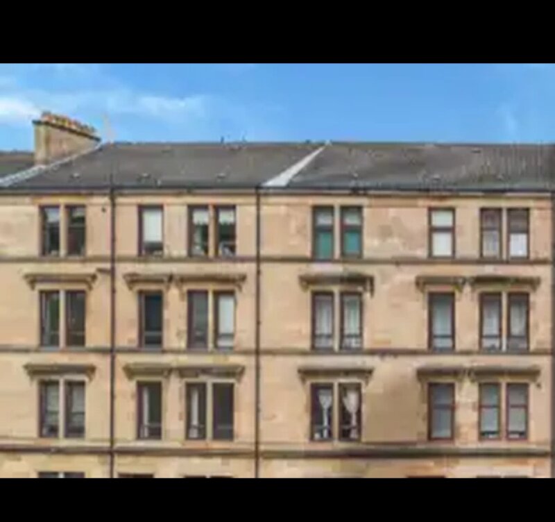 Photo 2 of Glasgow property