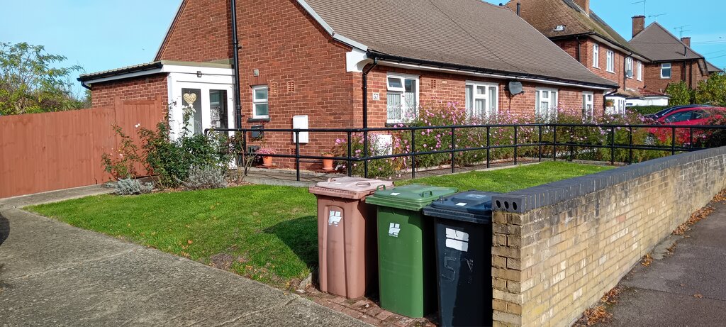 Photo 2 of Bushey property