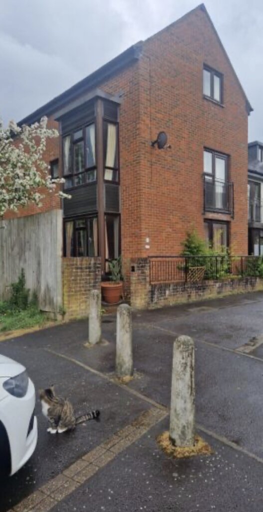 Photo 2 of Basingstoke property