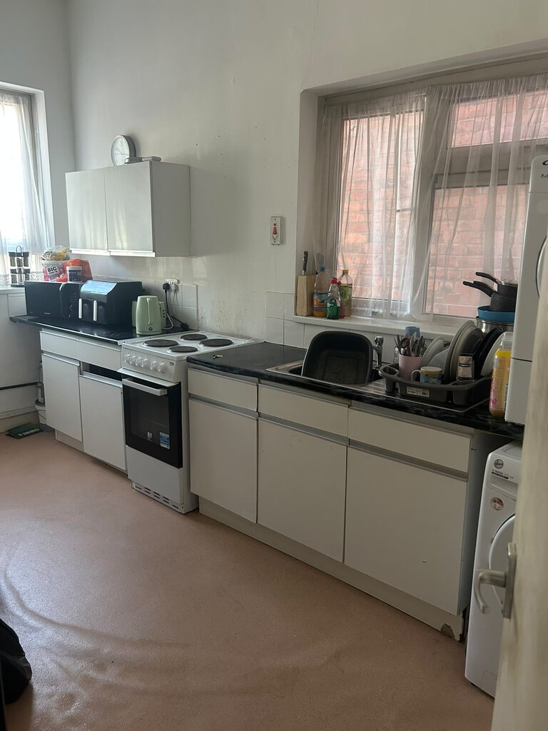 Photo 3 of Birmingham property