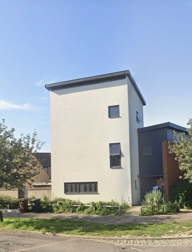 4 bed house