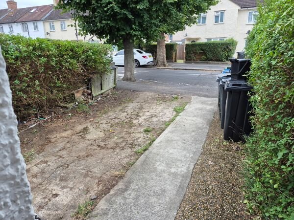 Photo 4 of Waddon property