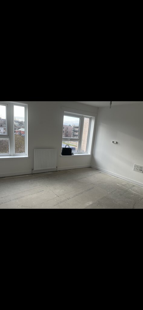 Photo 3 of Edinburgh property