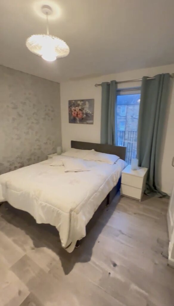 Photo 5 of Glasgow property