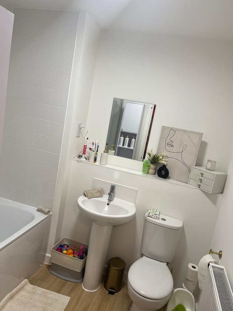 Photo 2 of Bristol property