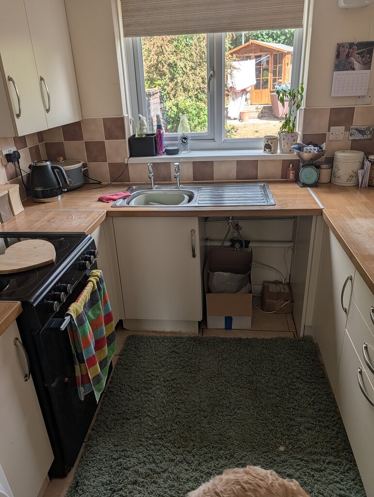 Photo 2 of Leicester property