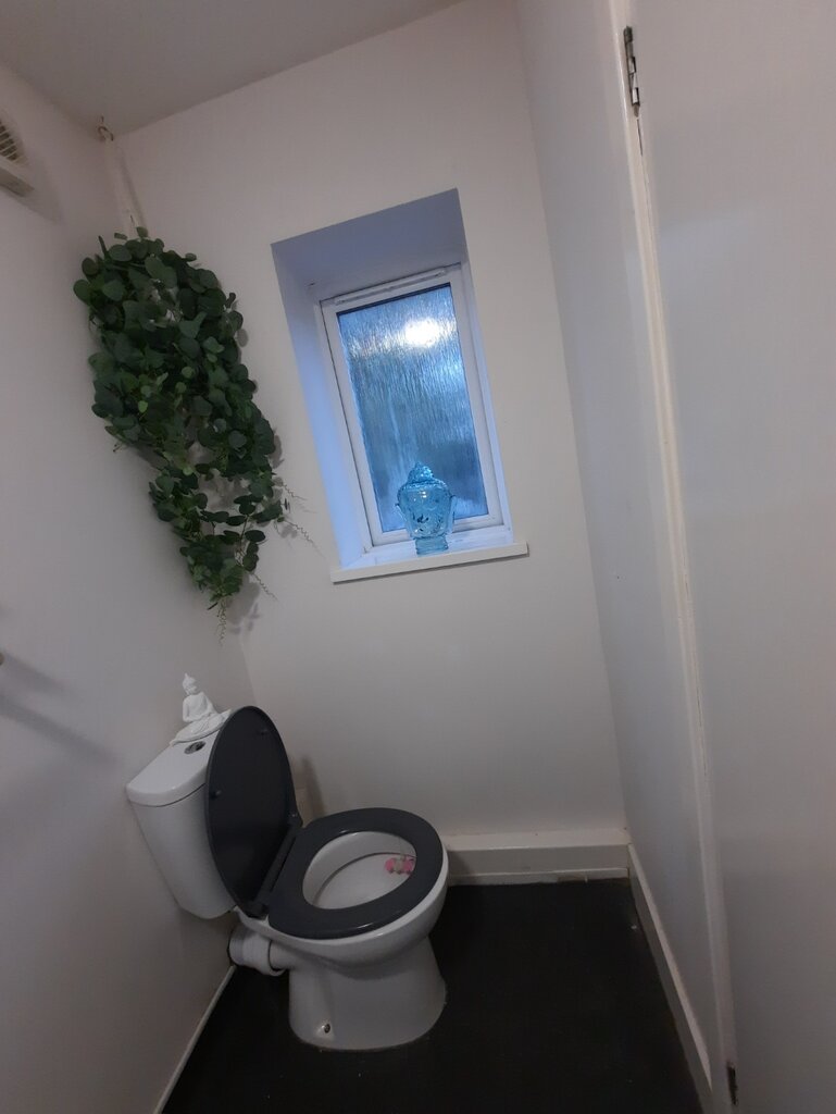 Photo 4 of North Shields property