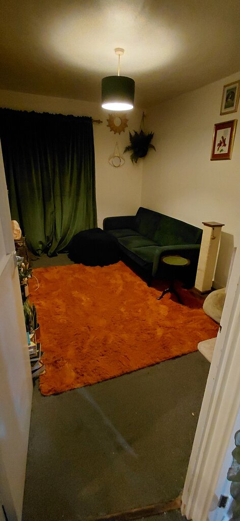 Photo 2 of London property