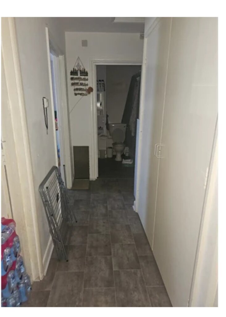 Photo 3 of Tottenham property