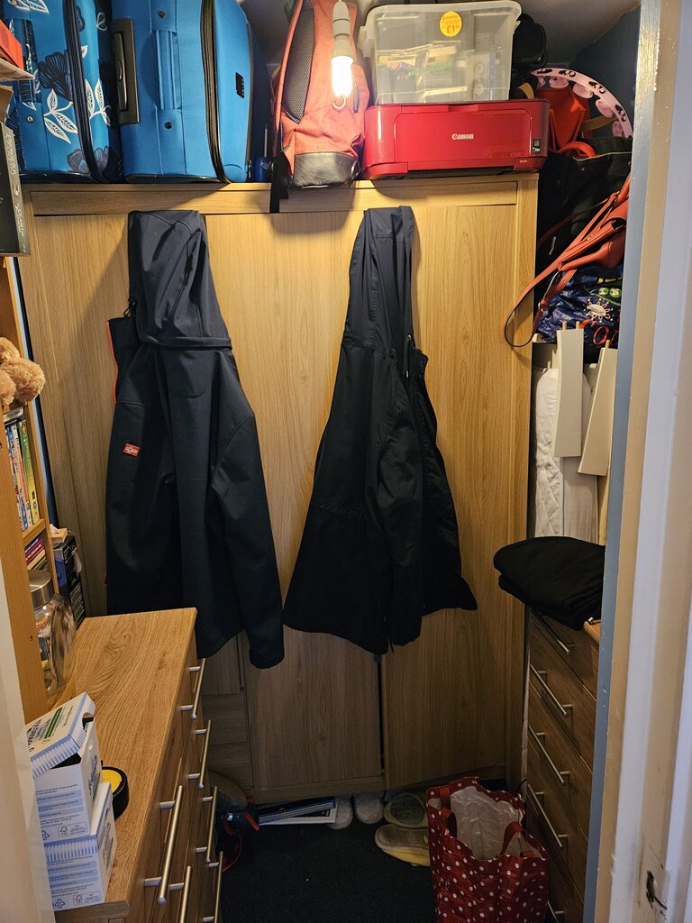 Photo 4 of London property