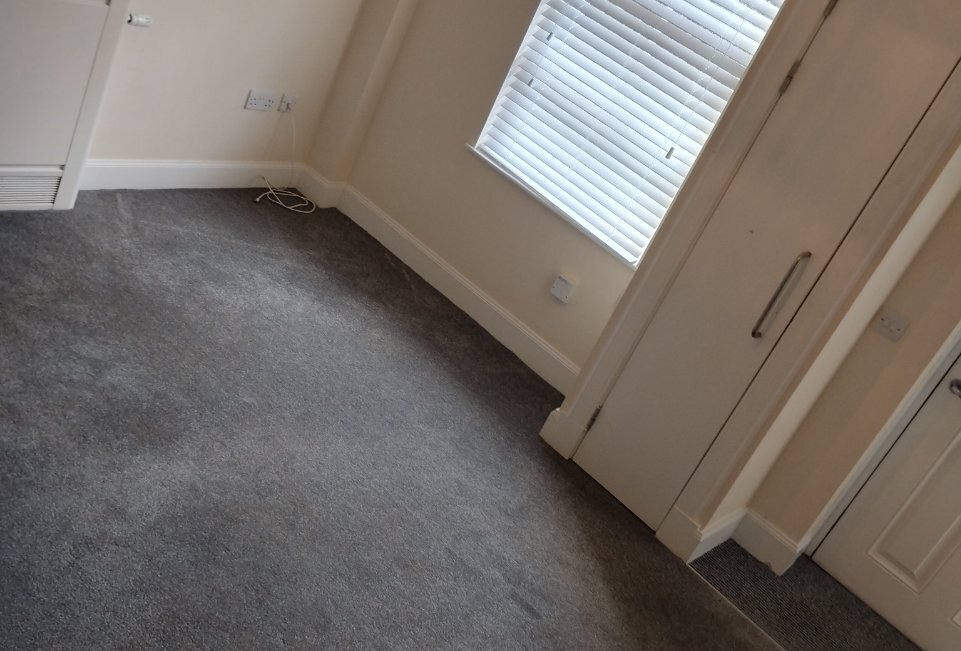 Photo 4 of Edinburgh property