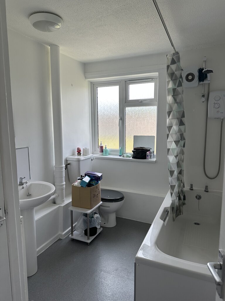Photo 3 of Thetford property
