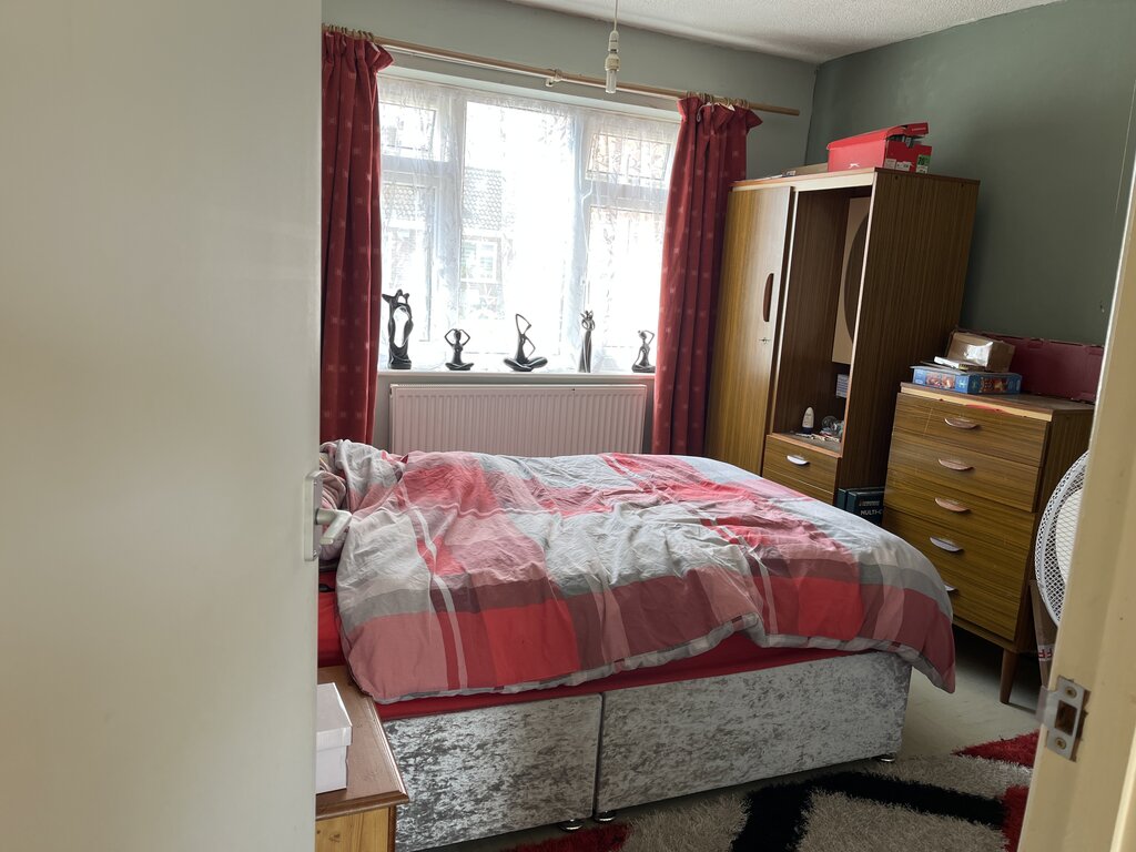 Photo 4 of Pinchbeck property