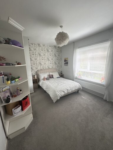 2 bed floor 1 maisonette