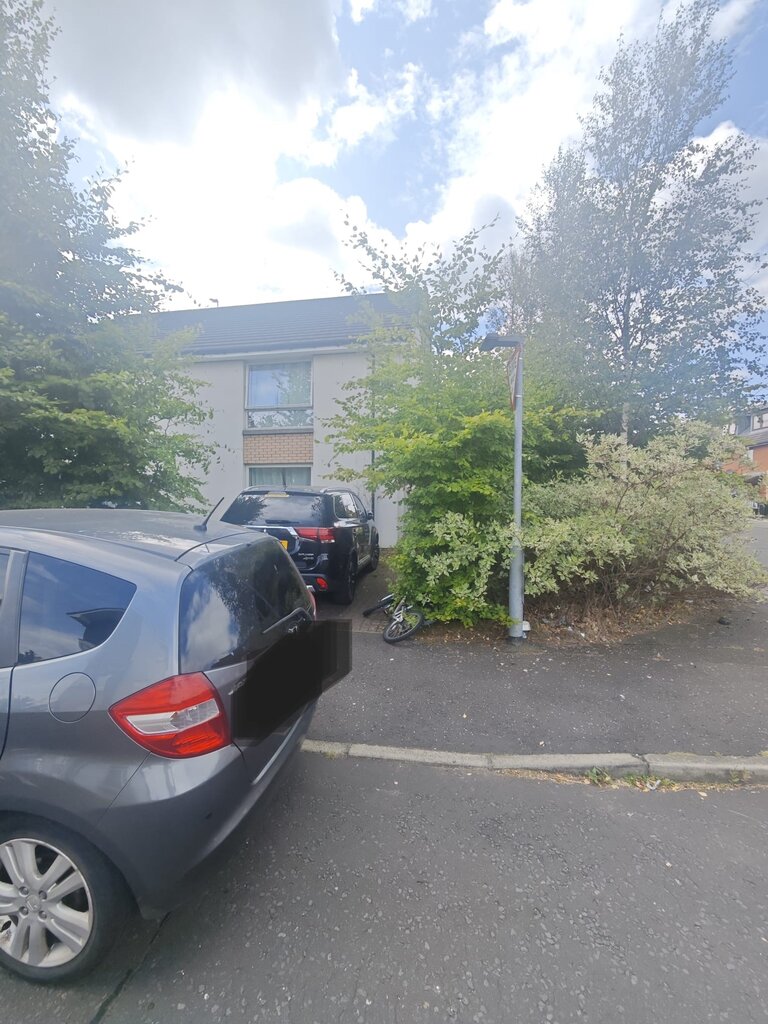 Photo 2 of Glasgow property