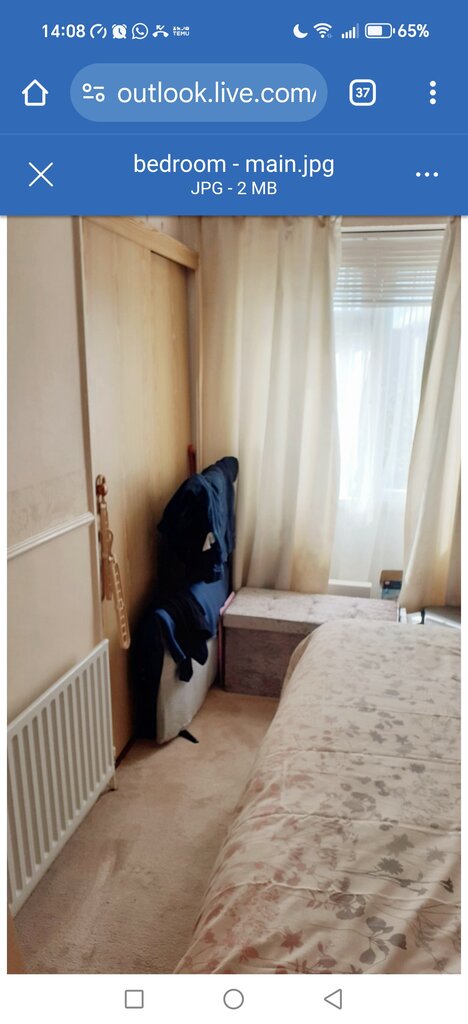 Photo 5 of Tadworth property