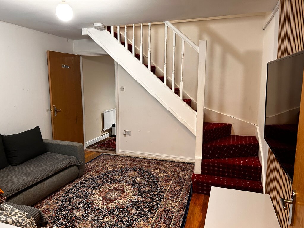 Photo 2 of Huddersfield property