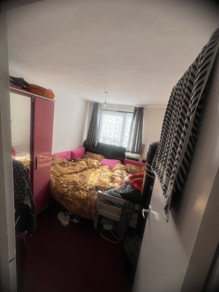 Photo 1 of London property