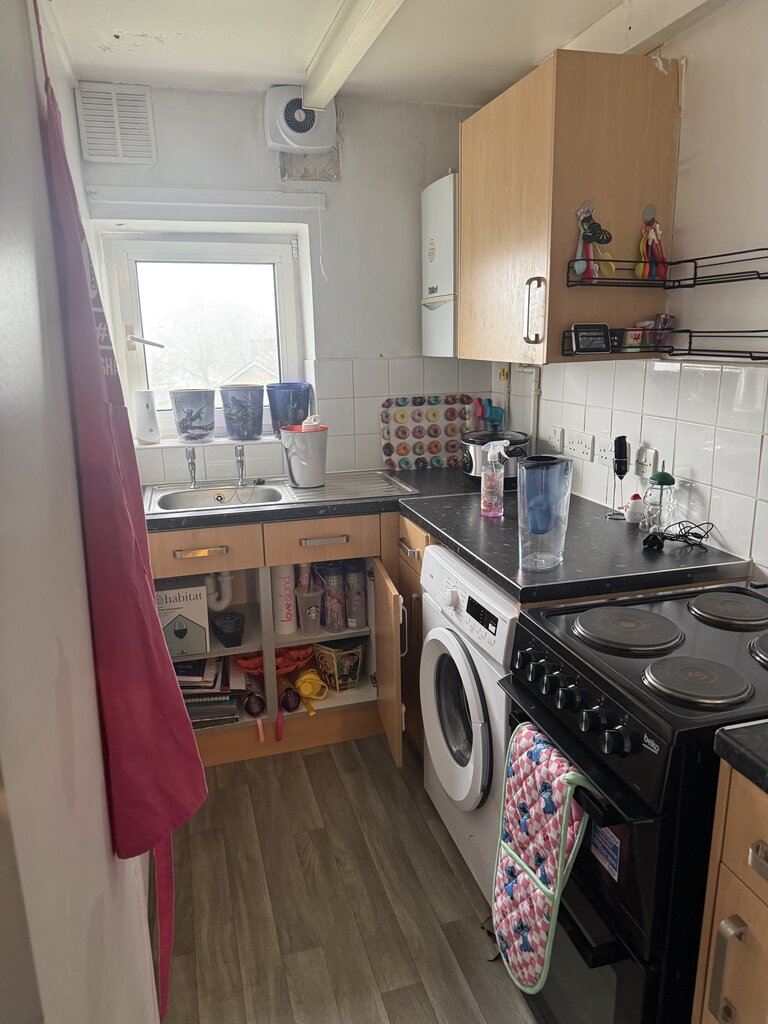 Photo 4 of Essex property