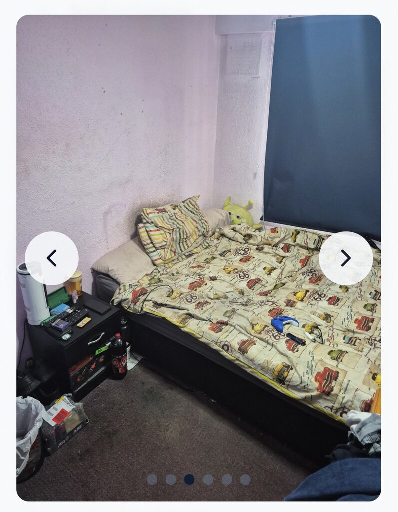 Photo 2 of Portsmouth property
