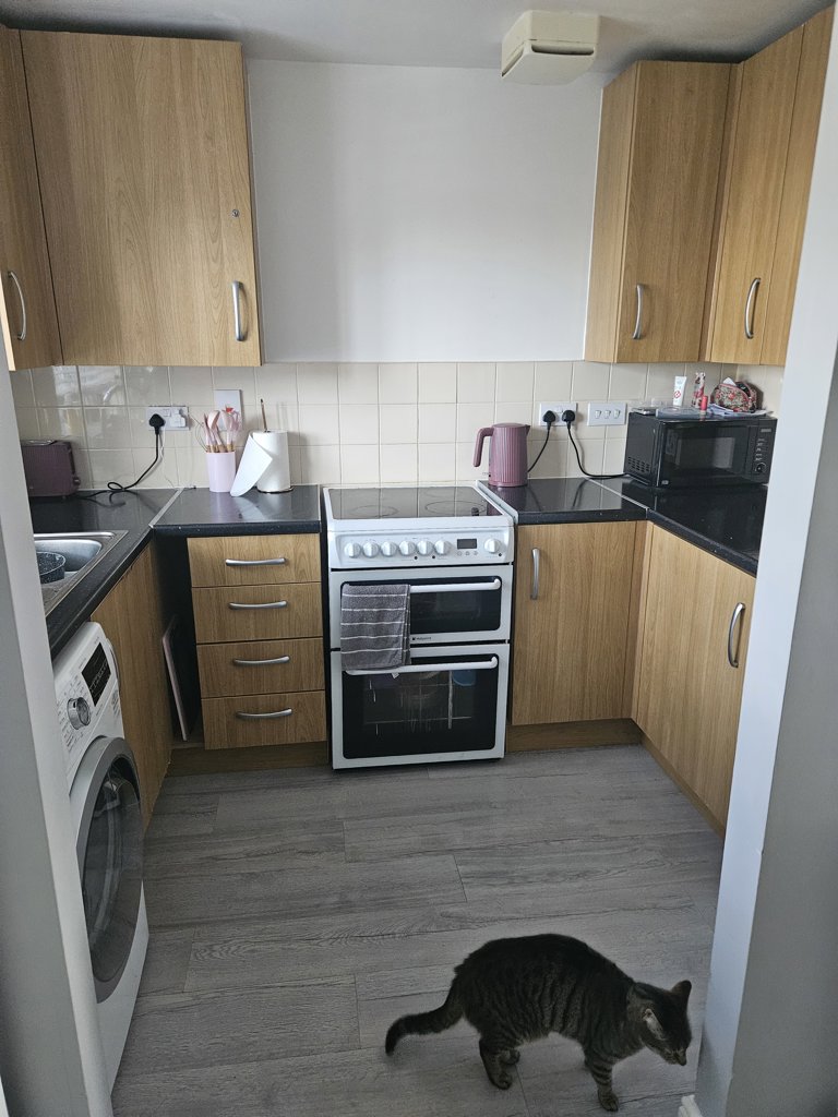 Photo 3 of Wakefield property