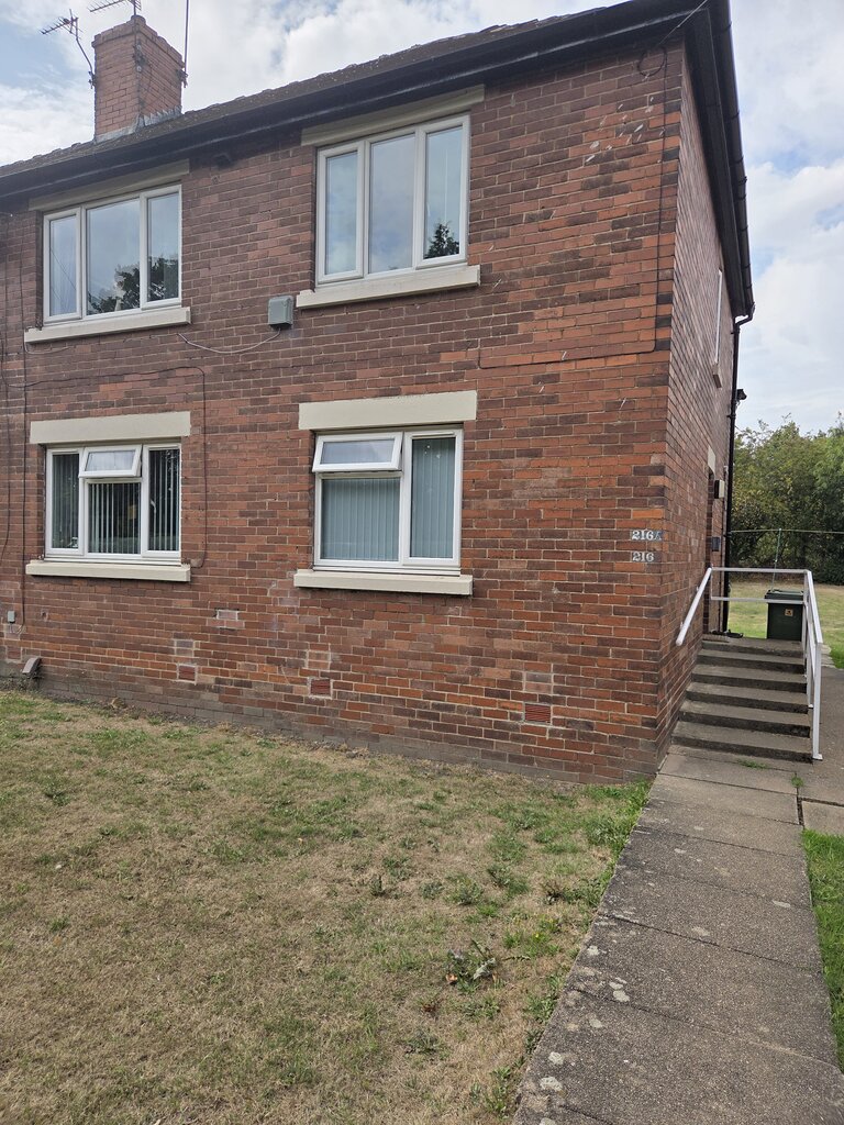Photo 2 of Wakefield property
