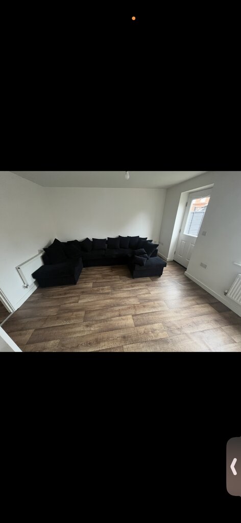Photo 3 of Wolston property