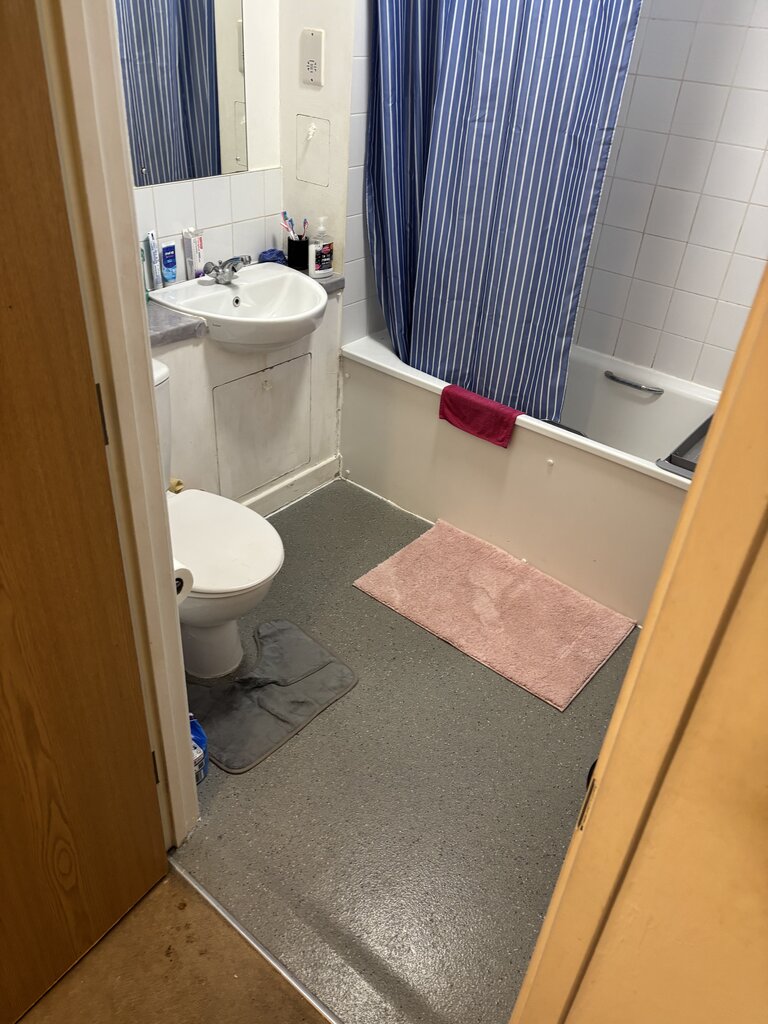 Photo 4 of Carshalton property