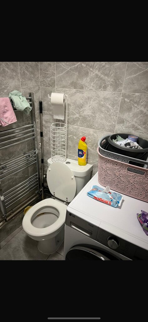 Photo 3 of Tottenham property
