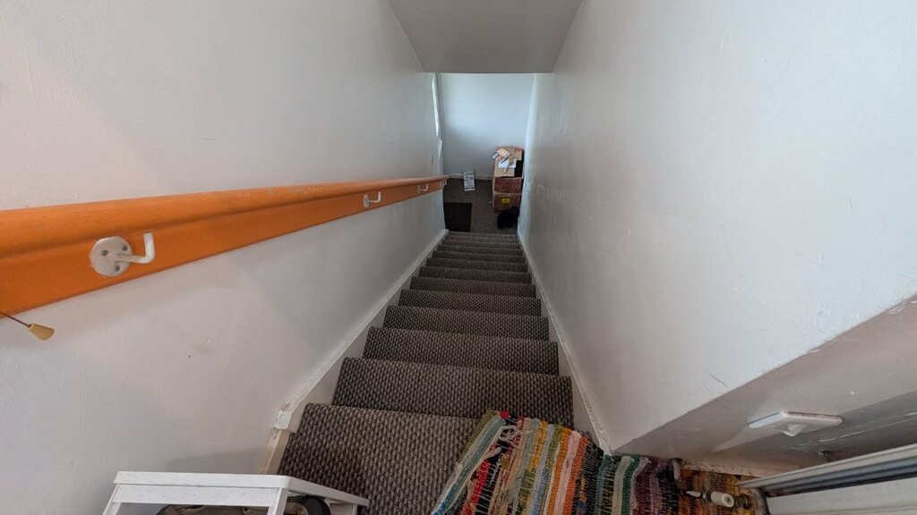Photo 5 of Huddersfield property