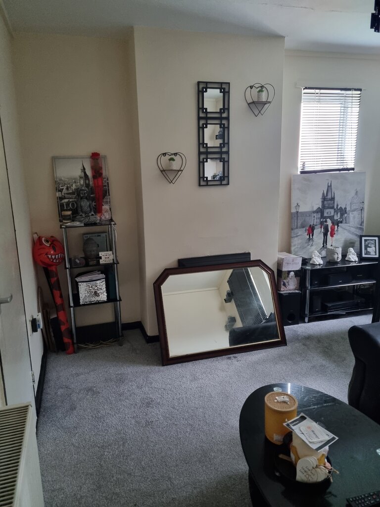 Photo 5 of Northampton property
