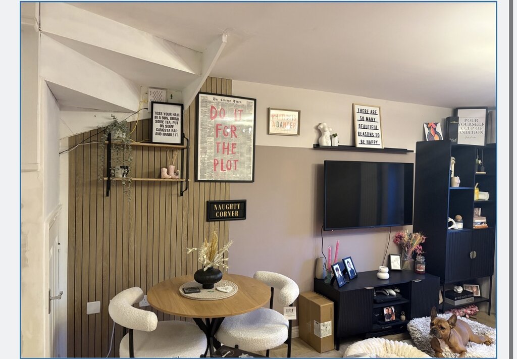 Photo 2 of Milton Keynes property
