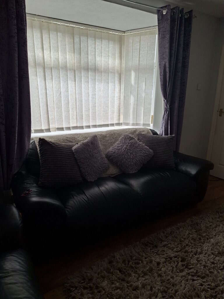 Photo 4 of Manchester property