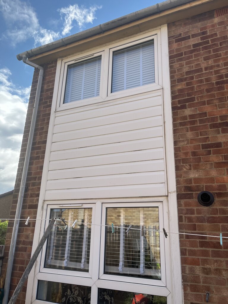 Photo 3 of Edinburgh property