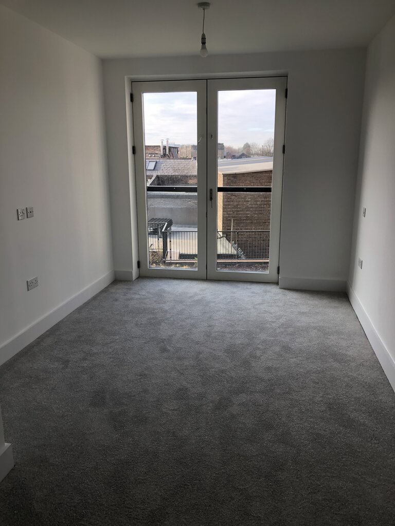 Photo 5 of London property