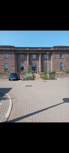 1 bed ground floor apartment/flat