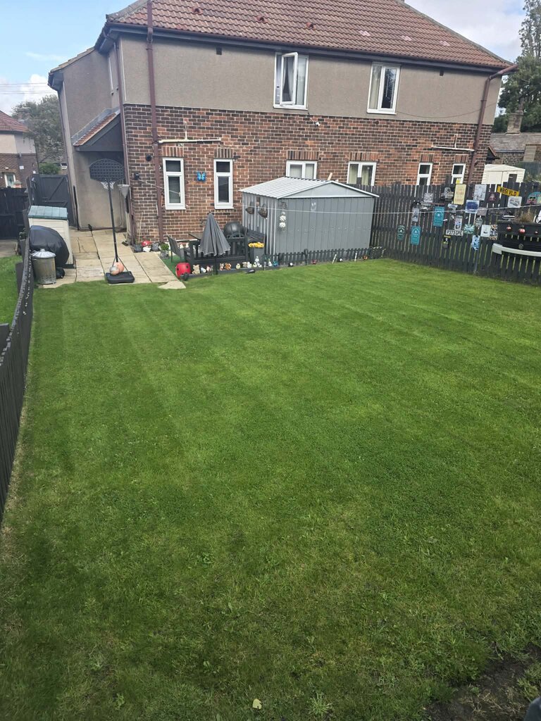 Photo 5 of Bradford property