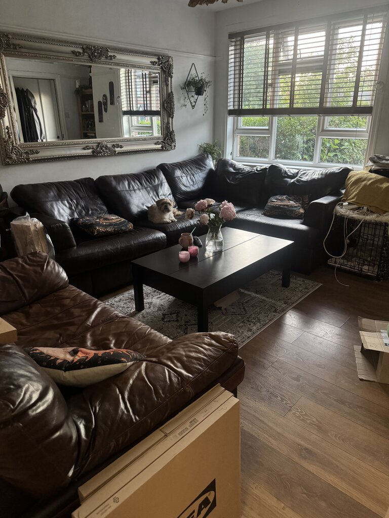 Photo 5 of Trafford property