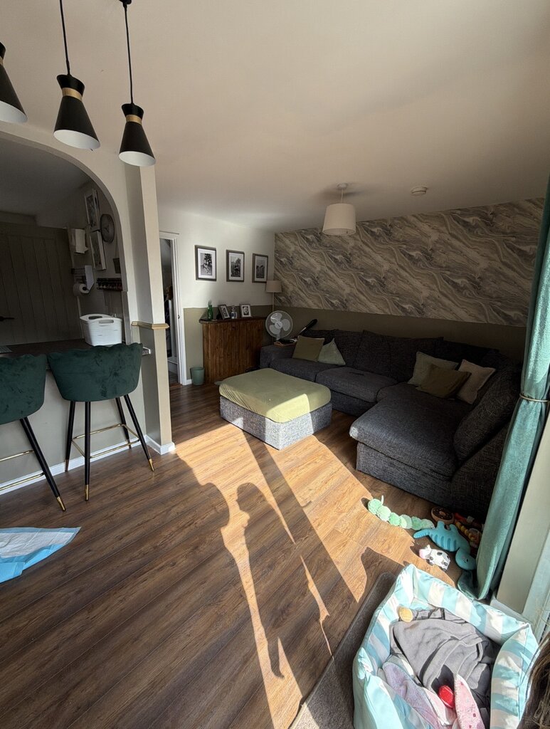Photo 4 of Ipswich property